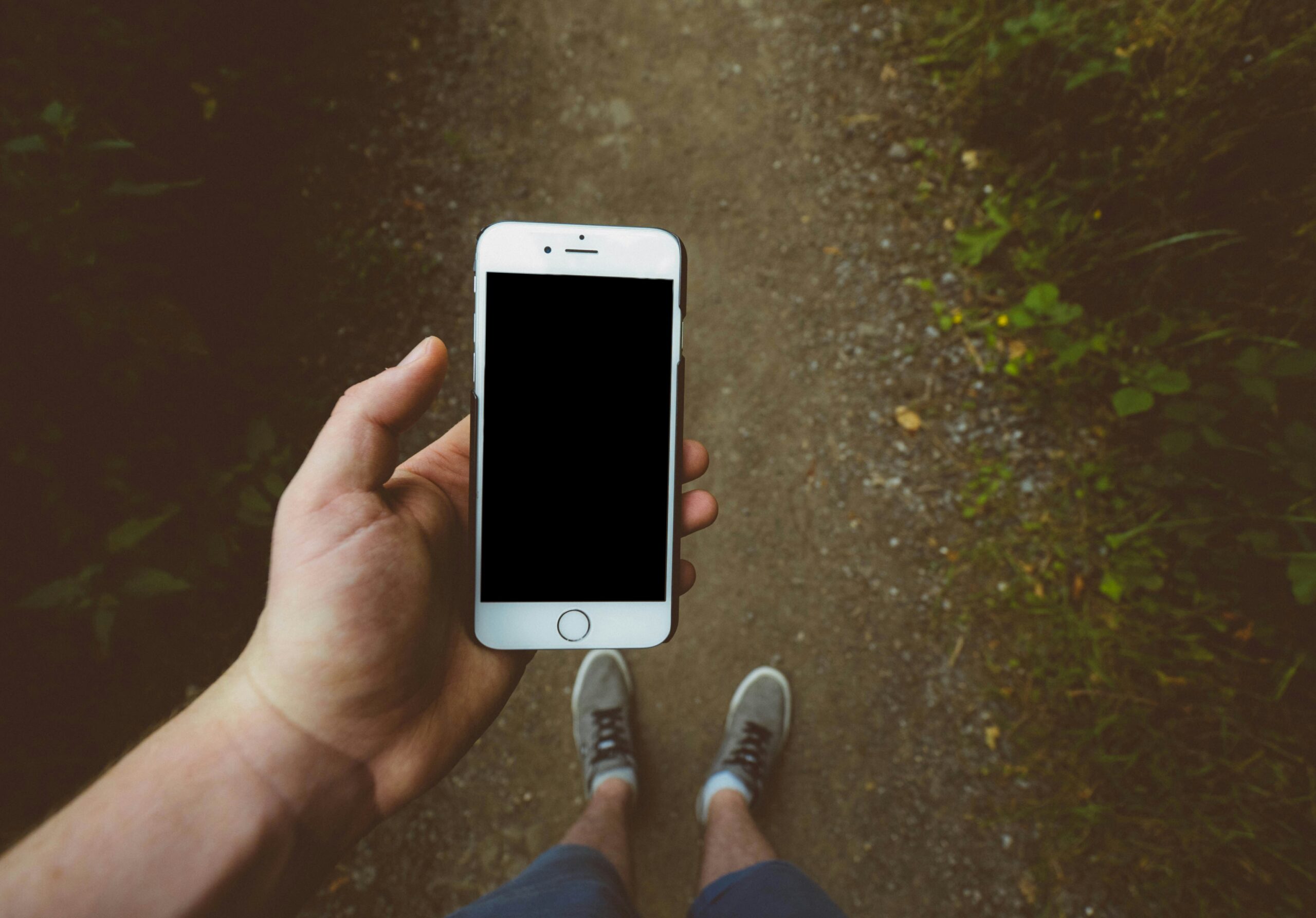 Our Rehab That Allows Cell Phones - Alt Text