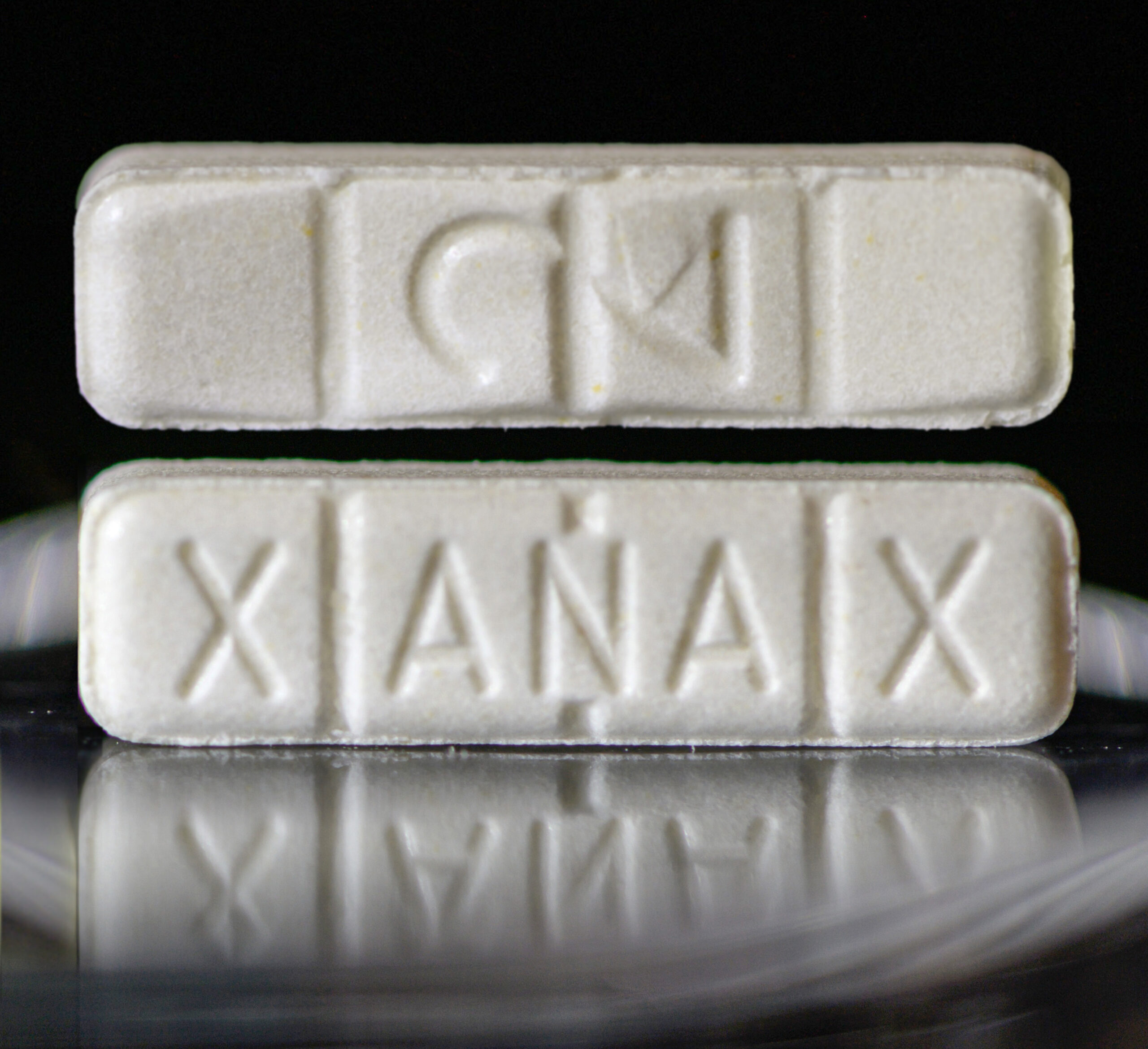 Can Xanax Cause Seizures - Alt Text